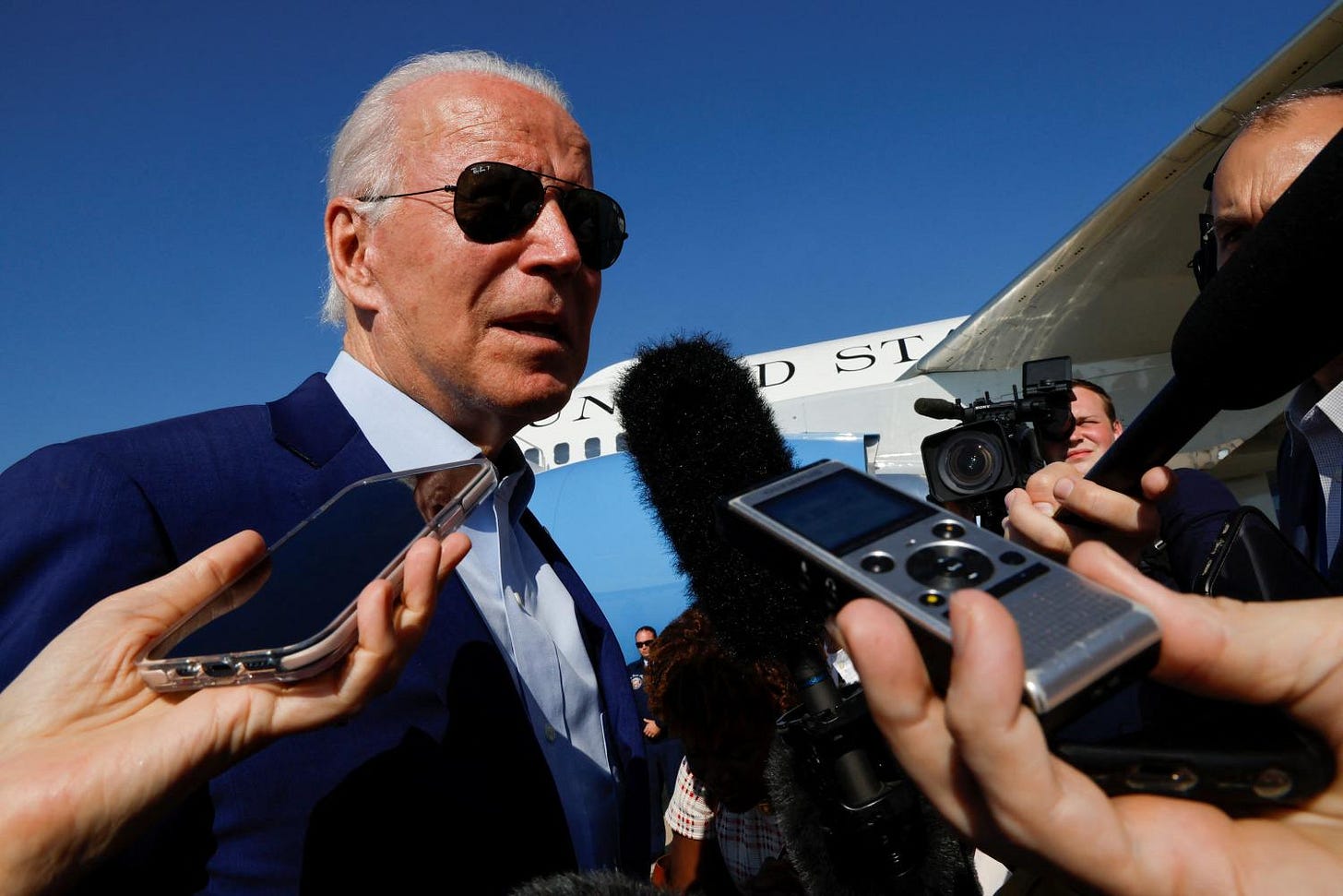 Press “bothsideism” has failed Biden, and America