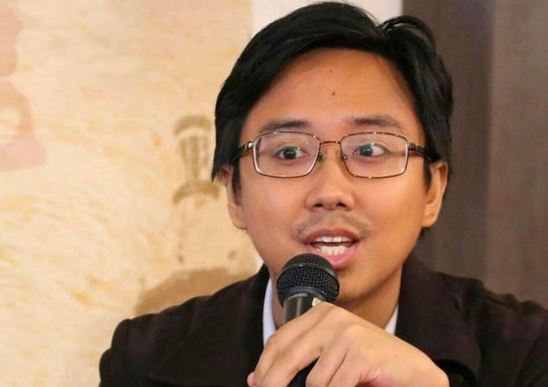 The membership of Commission on Higher Education (CHEd) Chair Prospero de Vera III in the National Task Force to End Local Communist Armed Conflict (NTF-Elcac) was deemed "bothersome" by Kabataan party-list Rep. Raoul Manuel. 