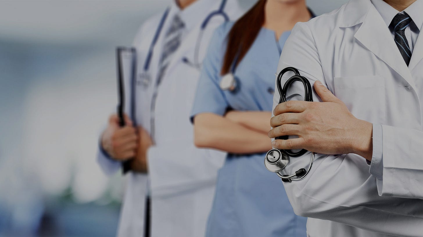 Understanding the advantages and risks of AI usage in healthcare - Thomson  Reuters Institute
