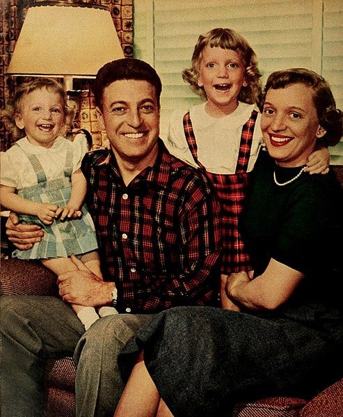 File:Nat Polen with his family, 1953.jpg