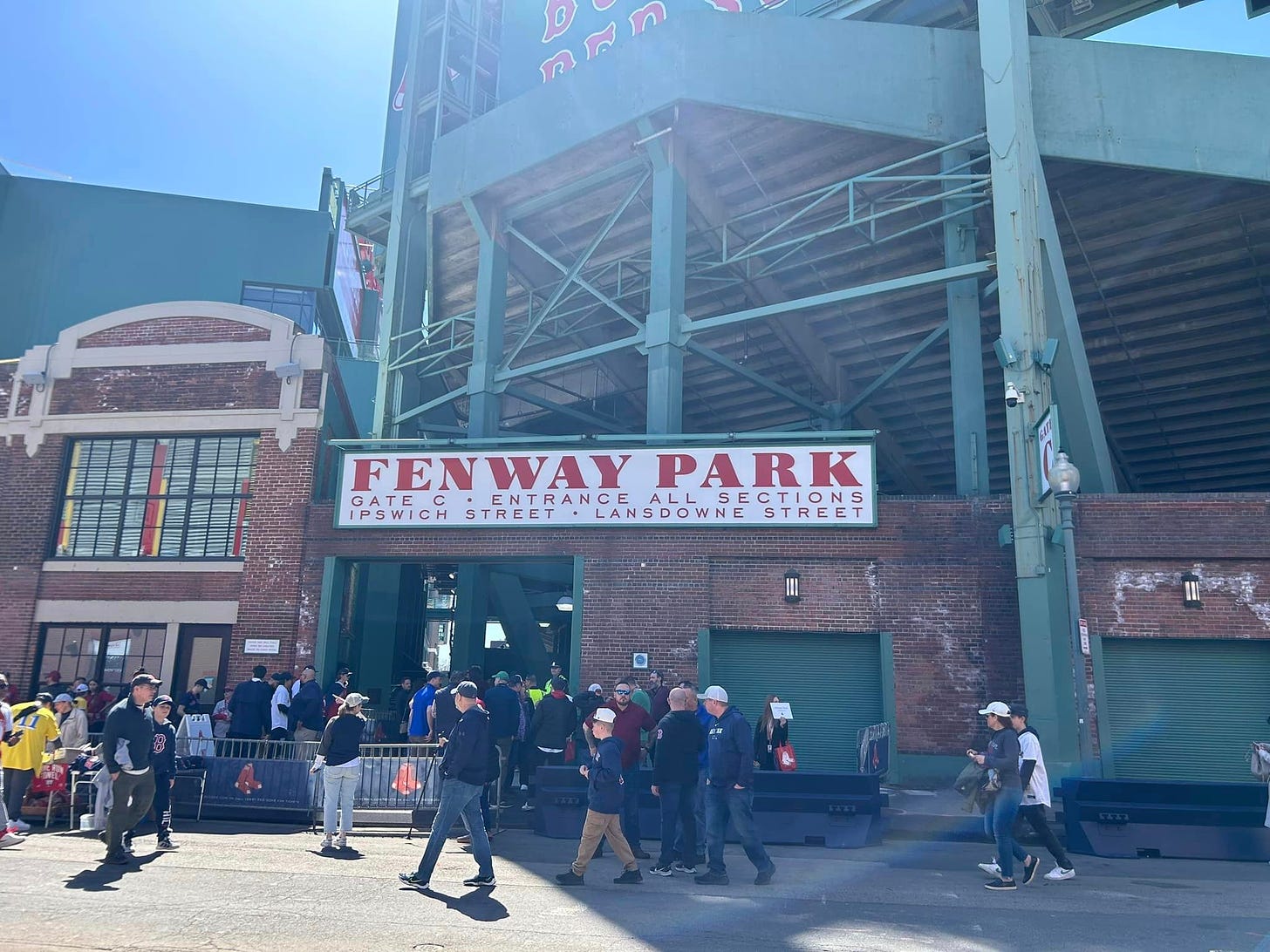 May be an image of ‎13 people and ‎text that says '‎河风M لن FENWAYPARK FENWAY PARK ENTRANCE ALL ALL SE SECTIONS CT IPSWICH STREET LANSDOW STREET III‎'‎‎