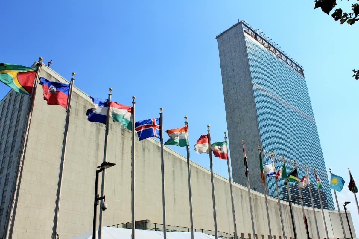 ONU aprova primeira resolução global sobre IA