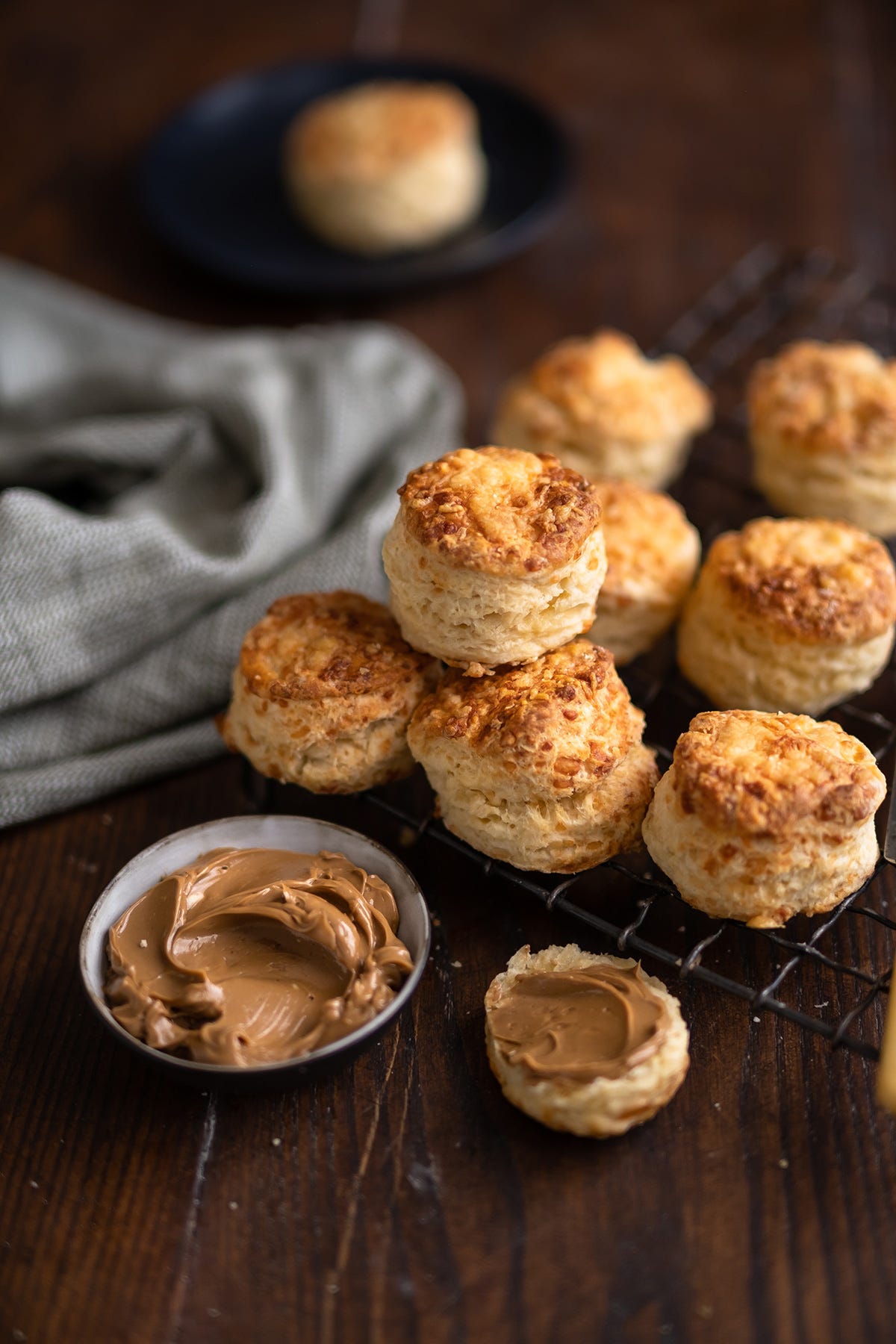 A recipe to make perfech cheese scones that are light and fluffy