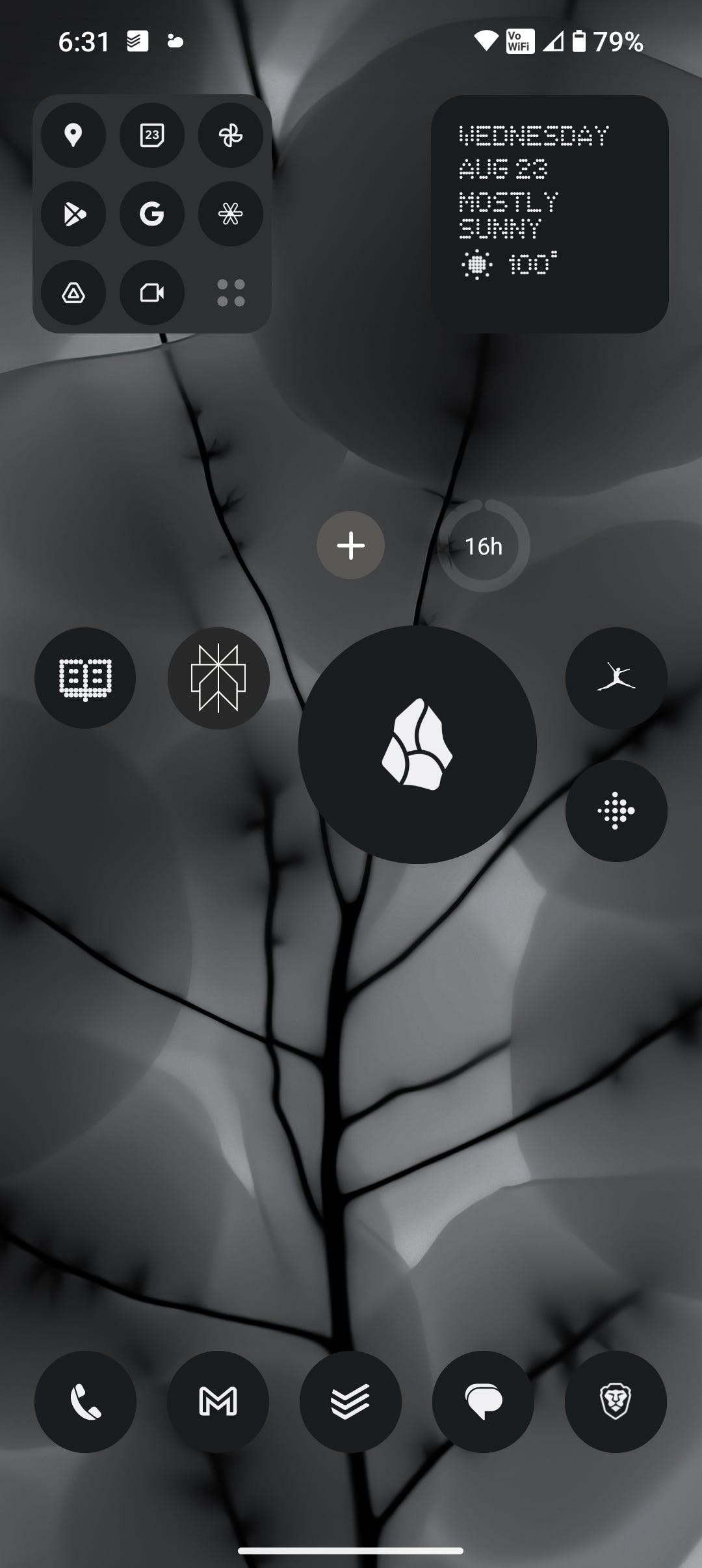 Nothing Phone 2 enlarged app icon