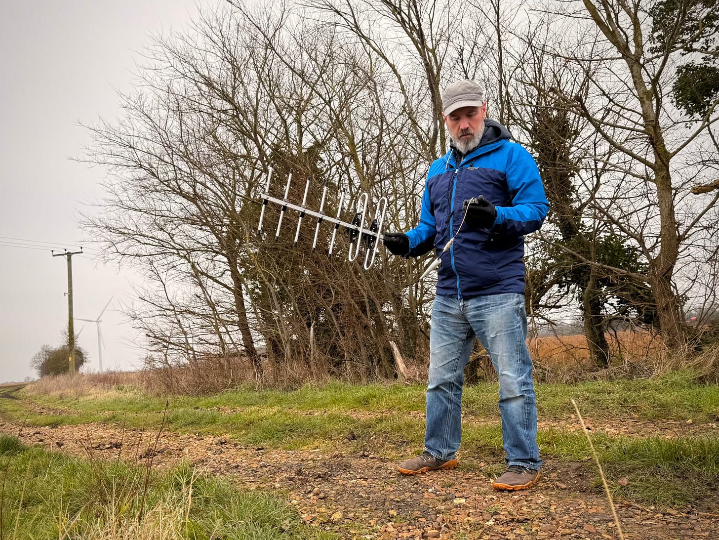 I'm standing on a track with a 70cm beam antenna plugged into an iCom ID52