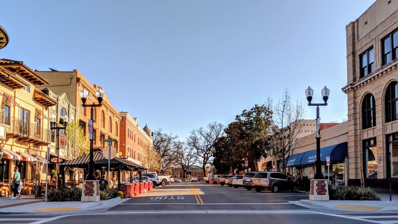 Business slows in Paso Robles during heat wave, workers say