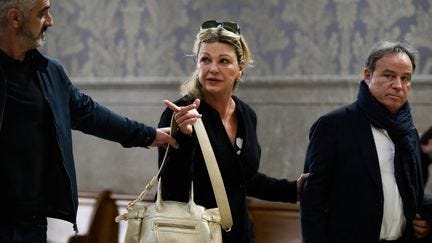 American singer and actress Jeane Manson at the Lyon Court of Appeal after filing a defamation lawsuit against her daughter-in-law Coline Berry-Rojtman and the daughter of French actor Richard Berry in Lyon, southeast of France, May 7, 2024. (JEFF PACHOUD / AFP)