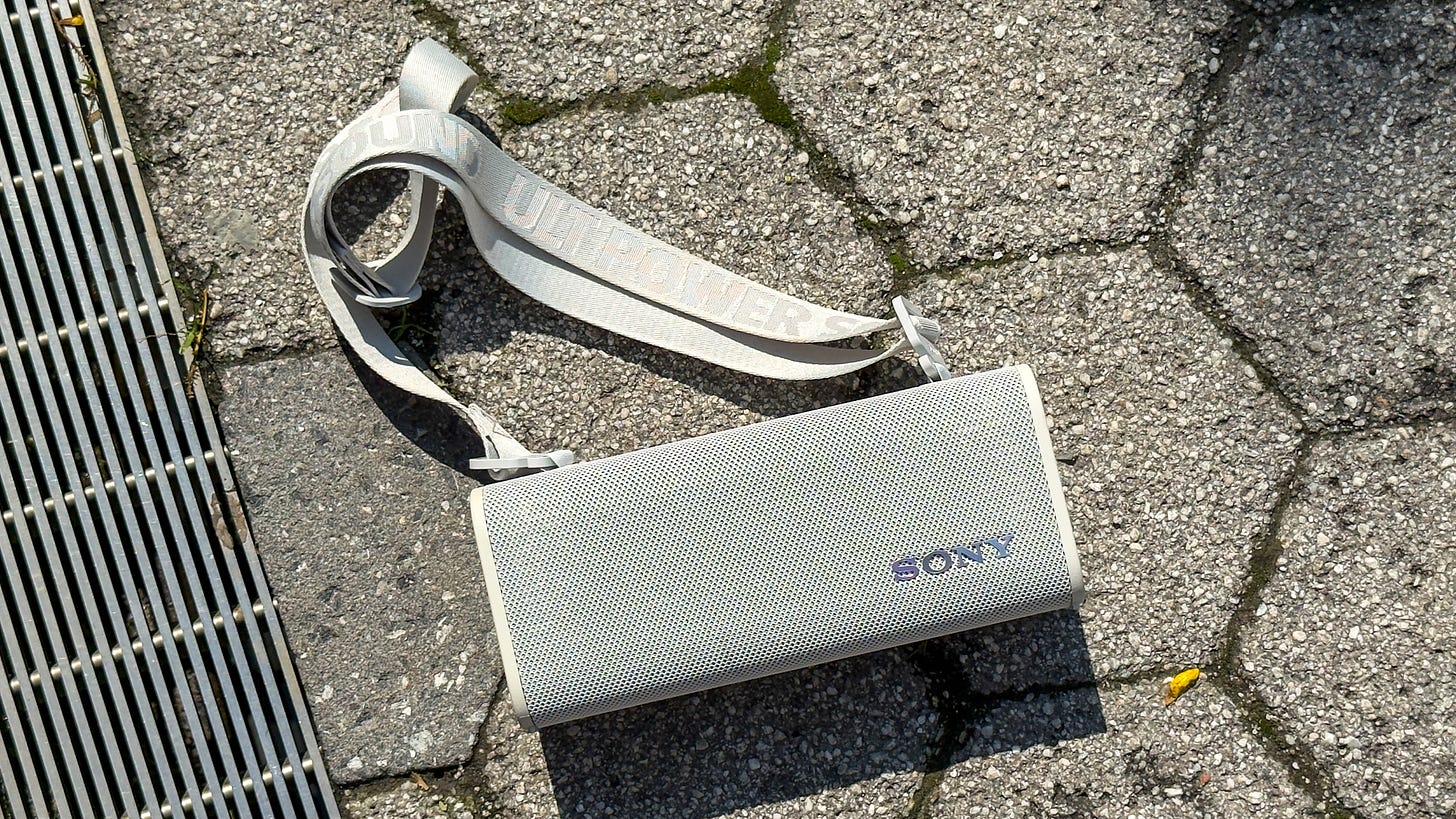 Sony Ult Field 3 strap