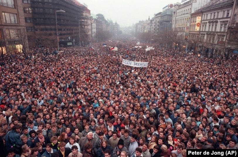 On November 21, the fifth consecutive day of protests, the crowds had swelled to some 200,000 people on Prague&#39;s Wenceslas Square.&nbsp;