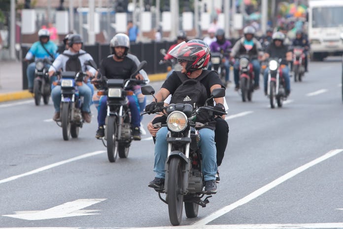 Motorizados en Caracas