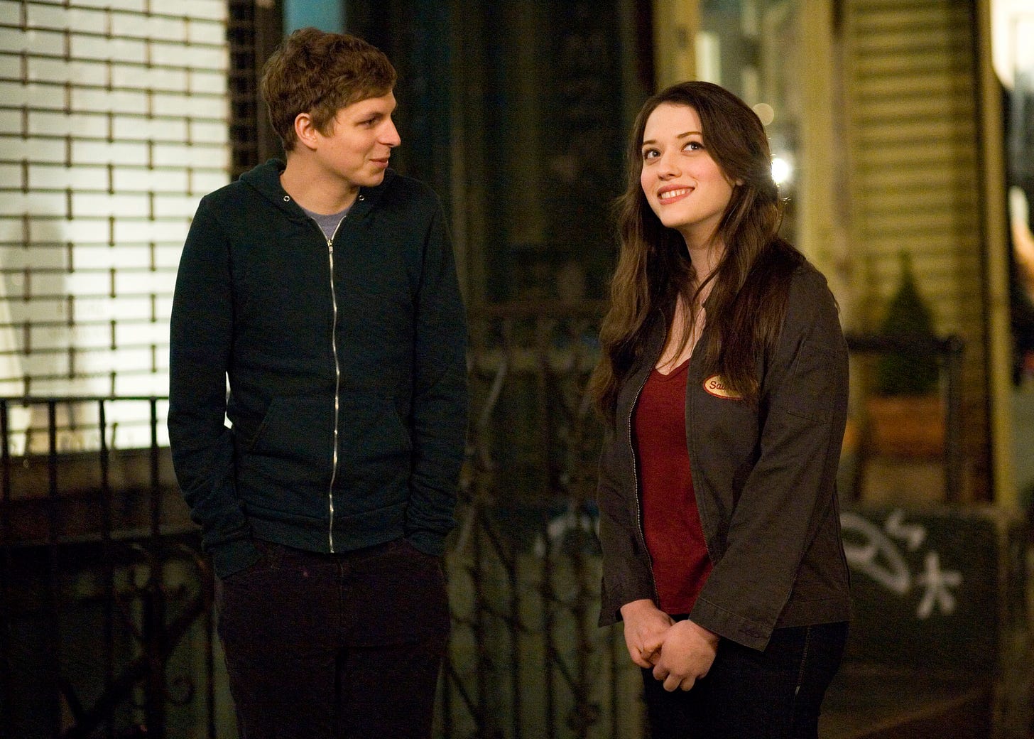 http://images1.fanpop.com/images/photos/2400000/Nick-and-Norah-s-Infinite-Playlist-michael-cera-2487169-2560-1828.jpg