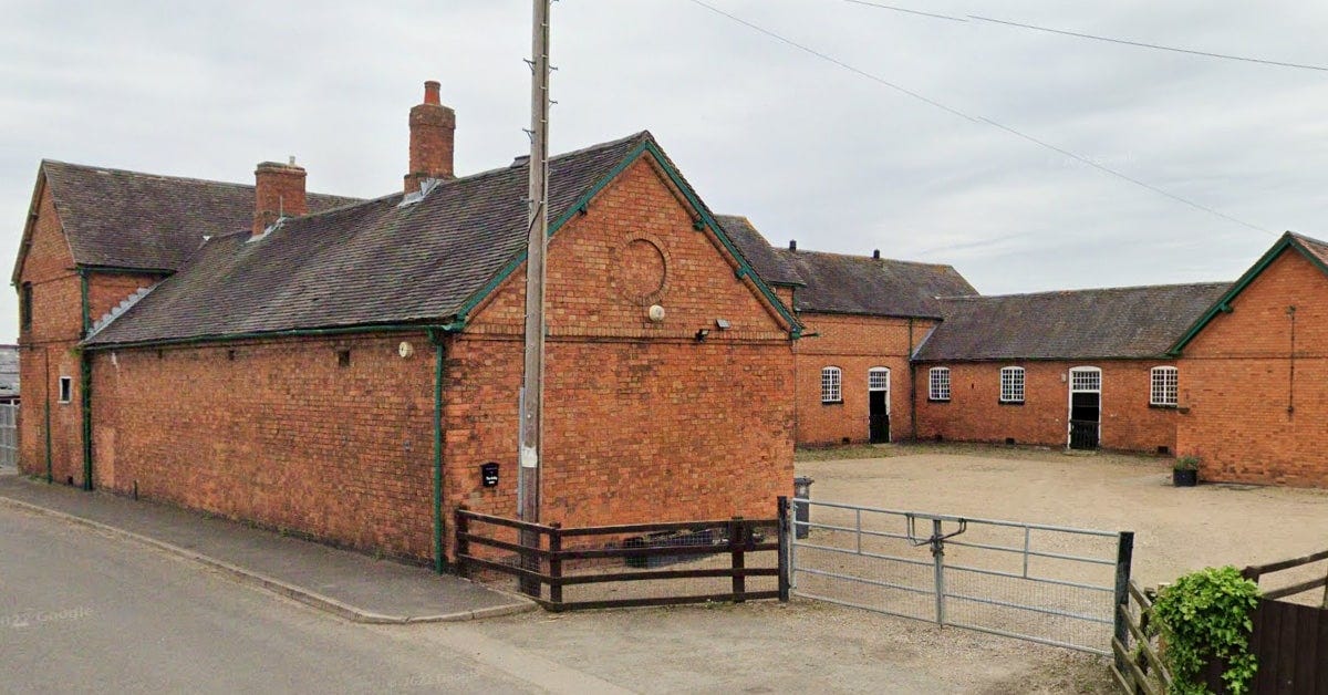 Google Streetview screenshot of former Atherstone Hunt kennels.