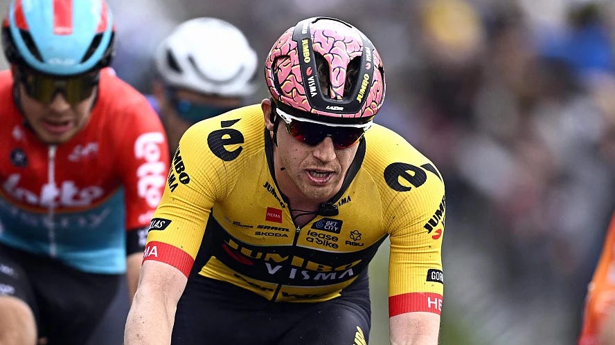 A belga kerékpáros, Nathan Van Hooydonck kritikus állapotban került kórházba, miután vezetés közben szívrohamot kapott