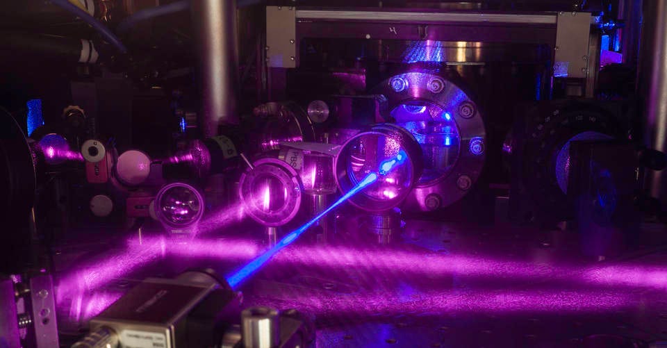 photo of strontium atomic clock