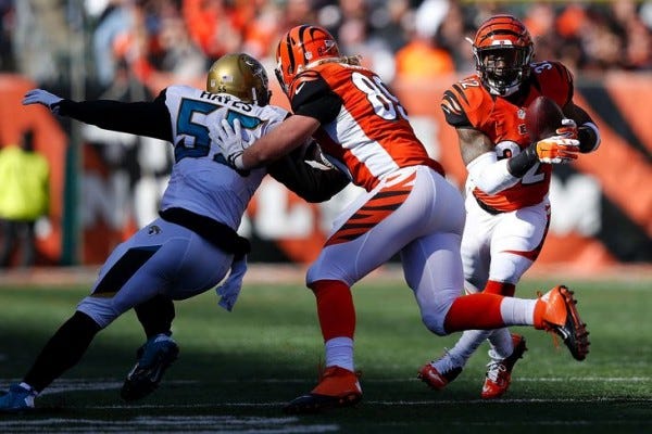 ryan hewitt bengals bulge push nfl wildcard images 2015