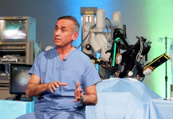 Robot-assisted surgery at the Science Museum | Imperial News | Imperial  College London