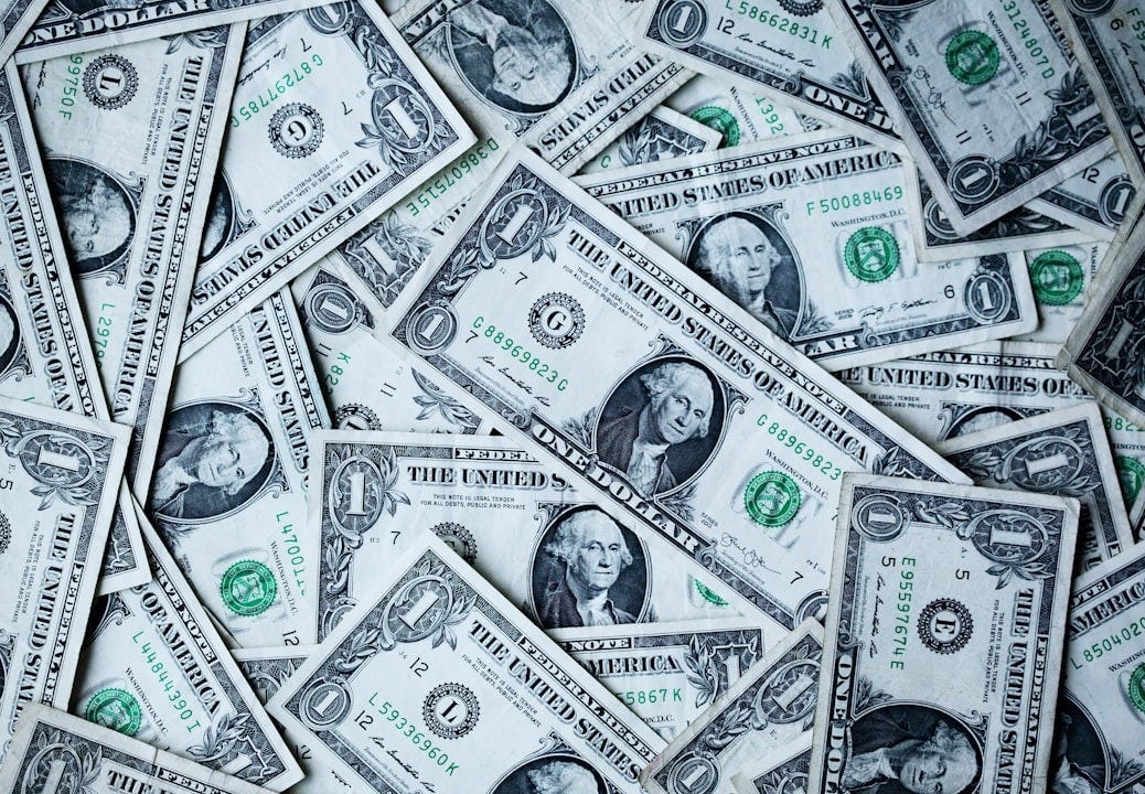 1 U.S.A dollar banknotes 1 U.S.A dollar banknotes