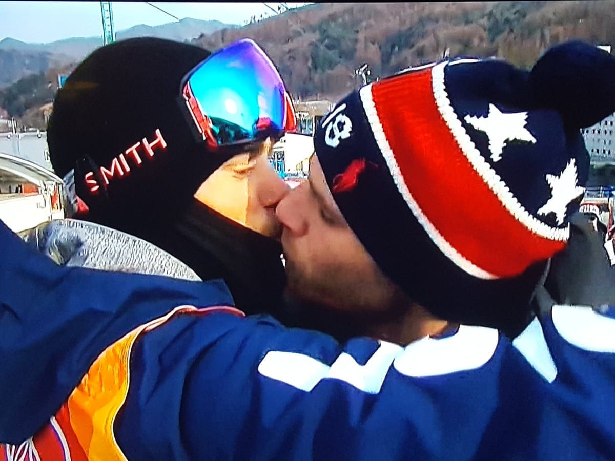 Gus Kenworthy's kiss with boyfriend on NBC greeted with ...