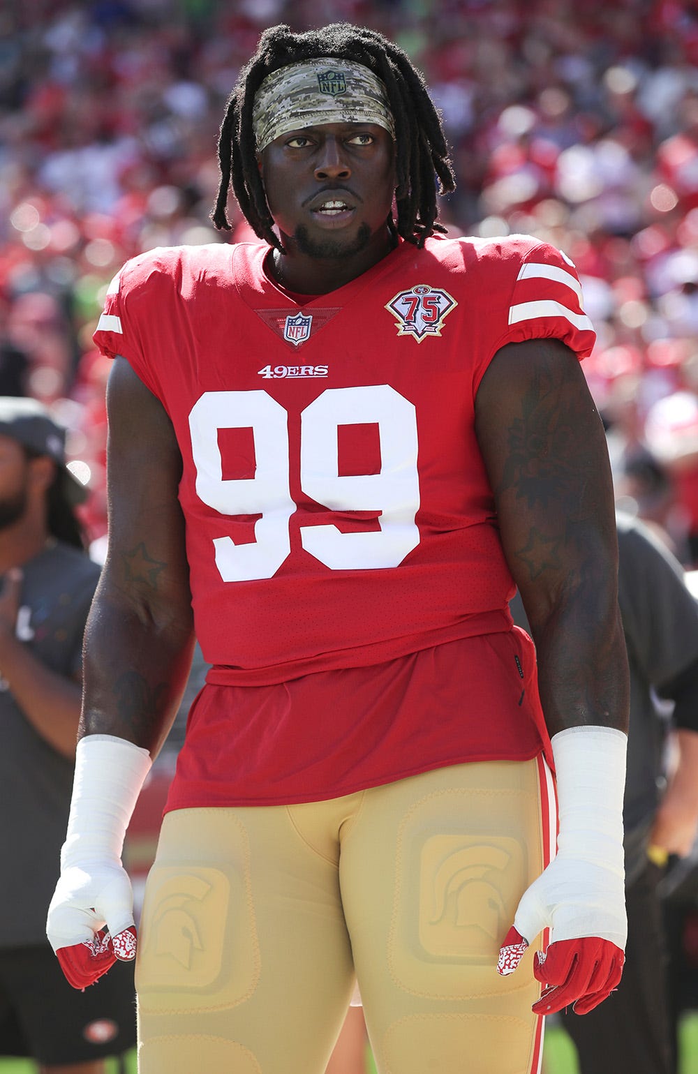 Javon Kinlaw loses mind on reporter: 'Stop f--king playing with me'