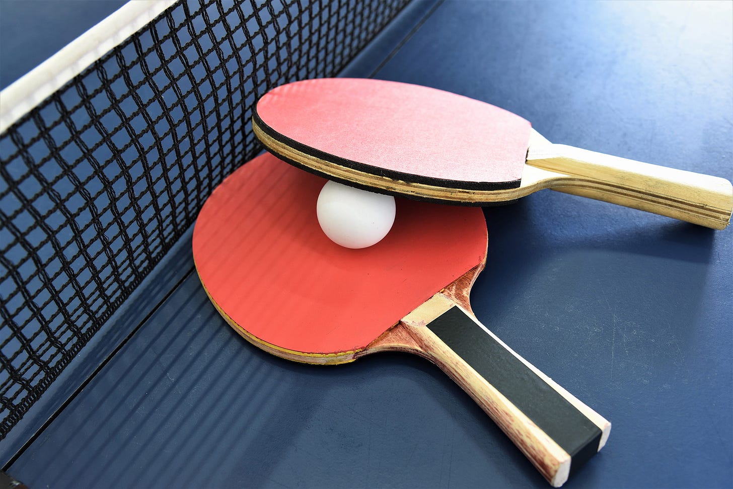 Ping-Pong and Larry David Are Pretty, Pretty Good for DraftKings - Bloomberg