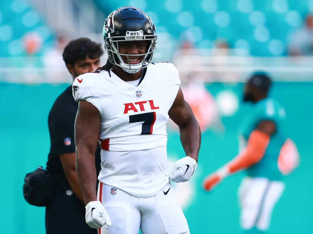 Bijan Robinson Handling Hype' for Atlanta Falcons Expectations in Debut vs.  Bengals - Sports Illustrated Atlanta Falcons News, Analysis and More