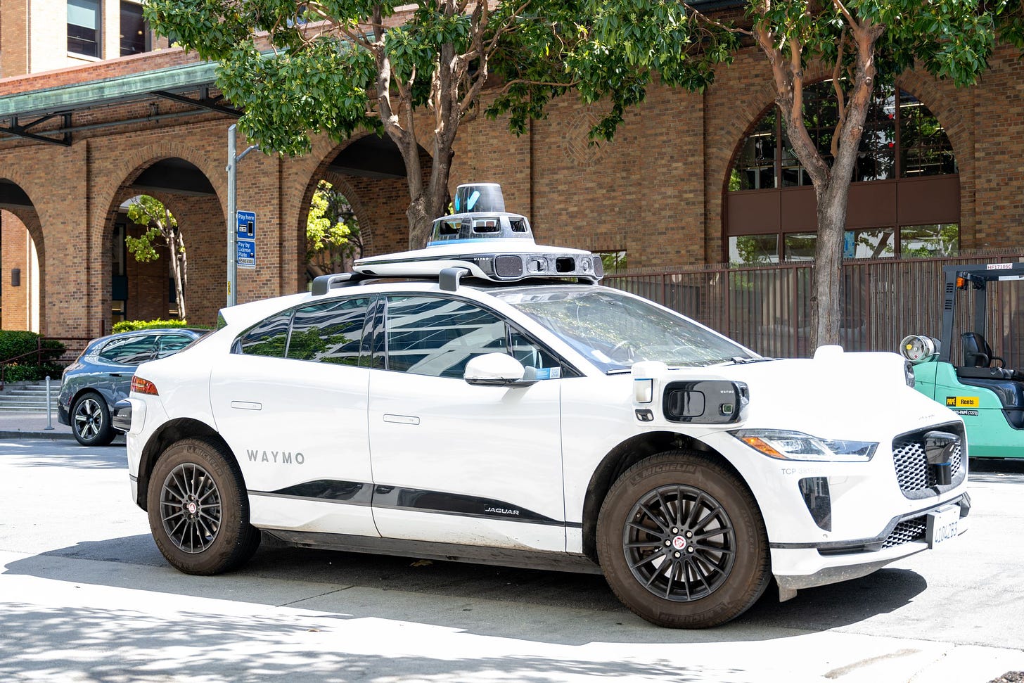 Waymo vehicle in San Francisco