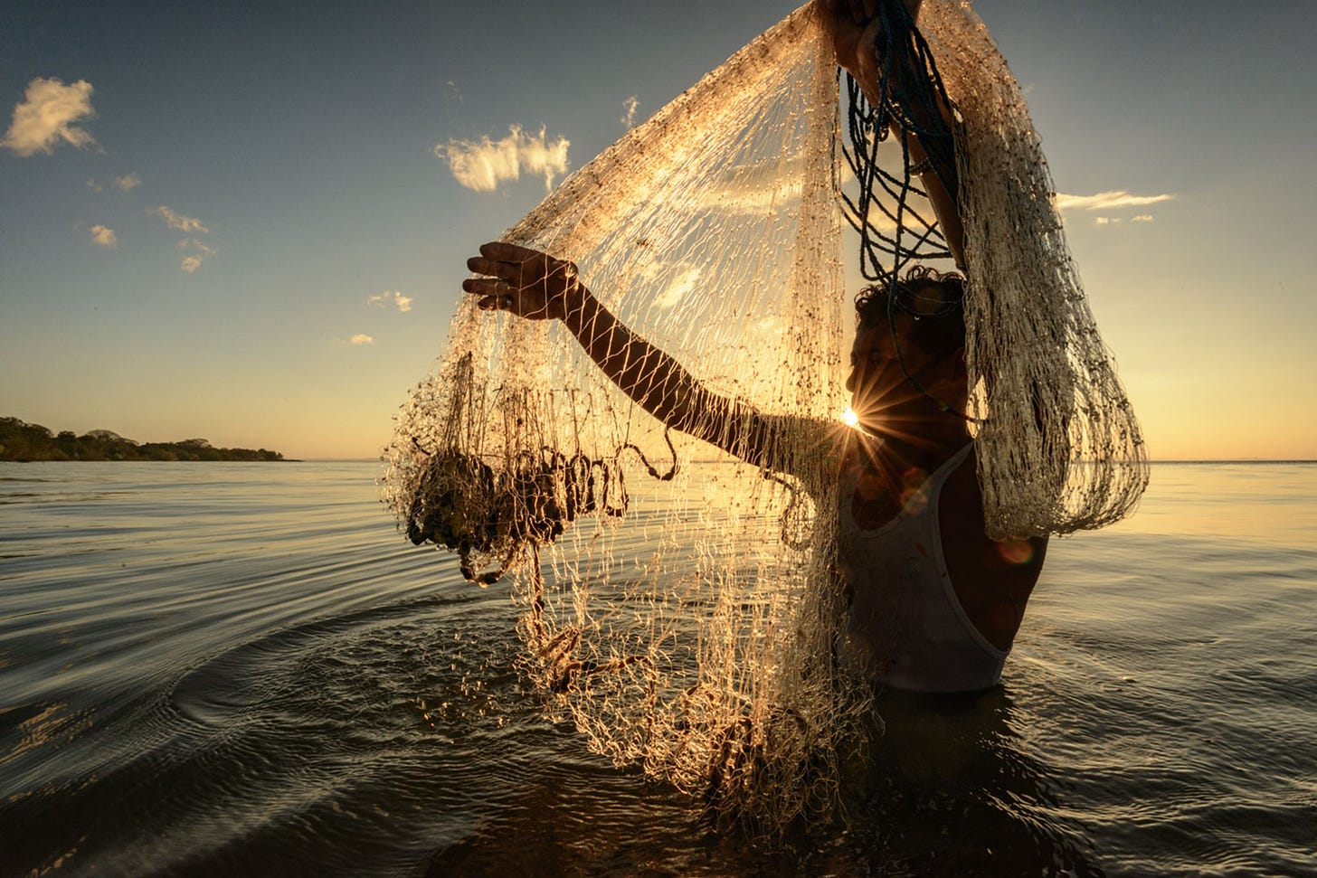 Lake Nicaragua Cast Net Fishing