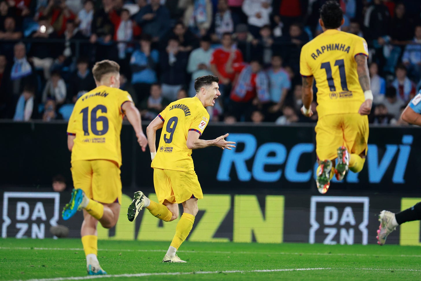 Lewandowski festeja el gol del triunfo en Balaídos.