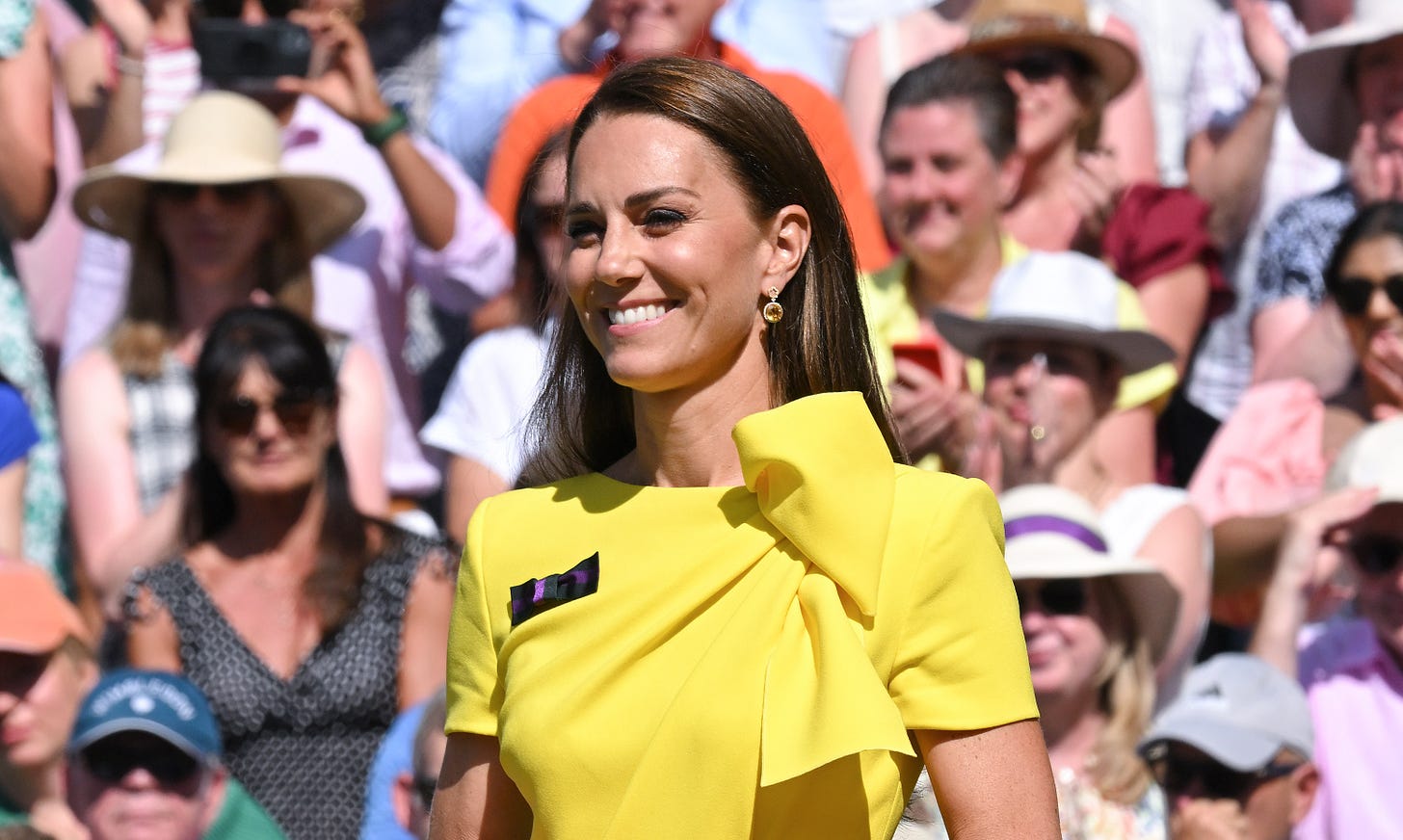 kate middleton attends wimbledon wearing yellow dress