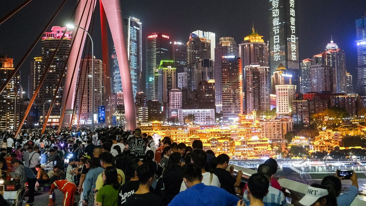 China's May Day holiday spending exceeds pre-pandemic levels for the first  time | CNN Business