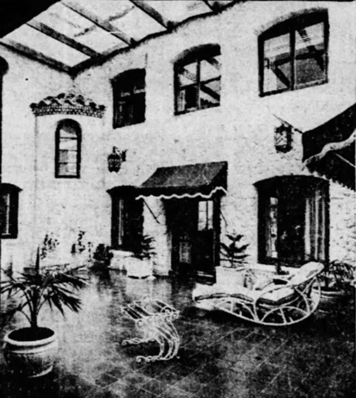 Figure 4: Patio of La Casa Reposada in 1937