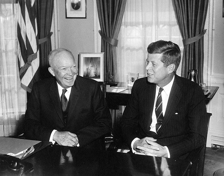 File:MEETING BETWEEN PRESIDENT DWIGHT D. EISENHOWER (DDE) AND PRESIDENT-ELECT KENNEDY-AR6180-C.jpg