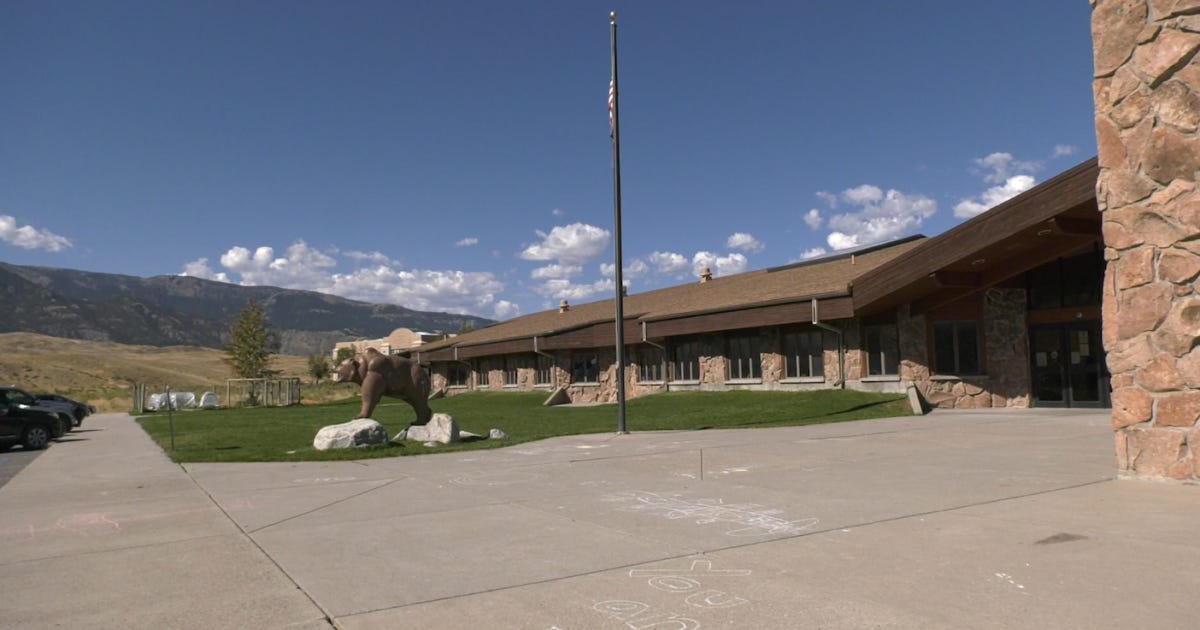 Gardiner School District votes to Extend Offer to Dr. Bray to