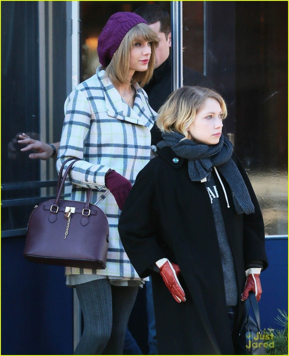Taylor Swift Lunches with Tavi Gevinson, Gets More Amazing '1989' News | taylor swift grabs lunch with gal pal tavi gevinson 02 - Photo Taylor Swift Lunches with Tavi Gevinson, Gets More Amazing '1989' News | taylor swift grabs lunch with gal pal tavi gevinson 02 - Photo