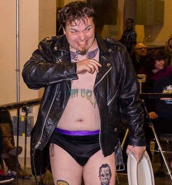 Wrestler Adam Ugly Faces Peeping Tom Charges : r/SquaredCircle