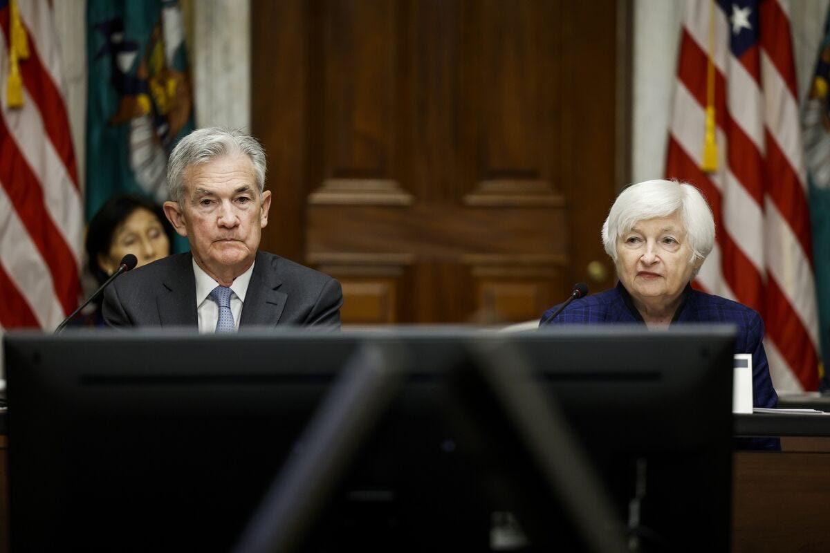 Left: Chair of the Federal Reserve, Jerome Powell. Right: US Treasury Secretary Janet Yellen.
