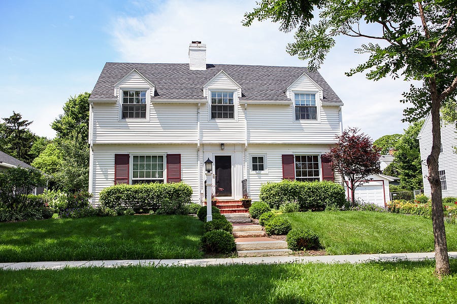 Cape Cod-style Home in New Hampshire