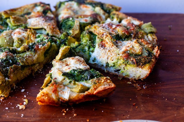 spinach artichoke pan pizza-11