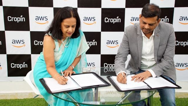 Krishna Kumar, coounder & CEO, Cropin, and Shalini Kapoor, Director and Chief Technologist, AWS India Private Limited, at the MoU signing. (Cropin)
