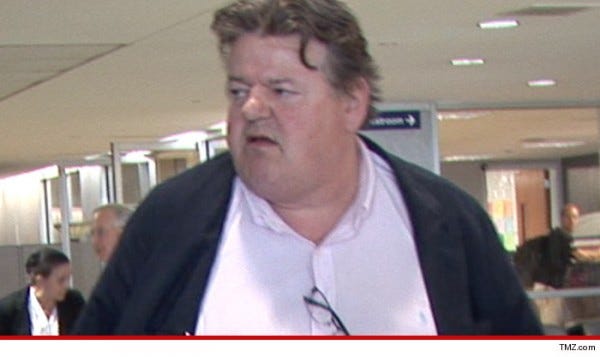 robbie coltrane denies drinking caused flu-like symptoms