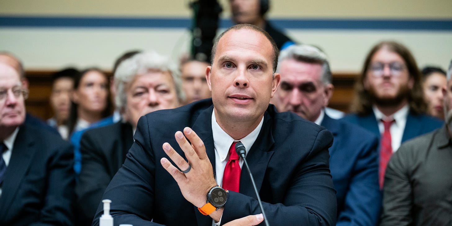 UFO Whistleblower Kept Security Clearance After Psychiatric Detention