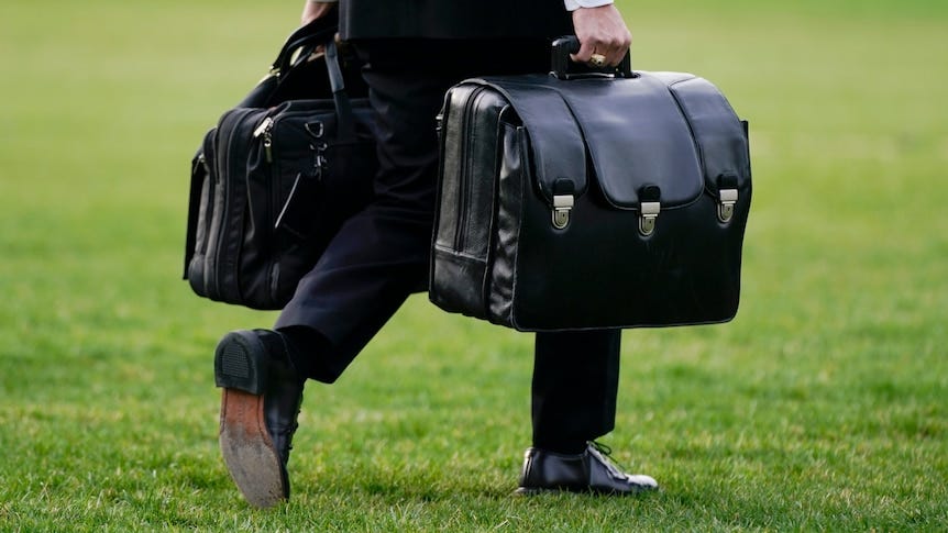 The behind-the-scenes story of the mysterious 'nuclear football' that  follows the US president everywhere - ABC News