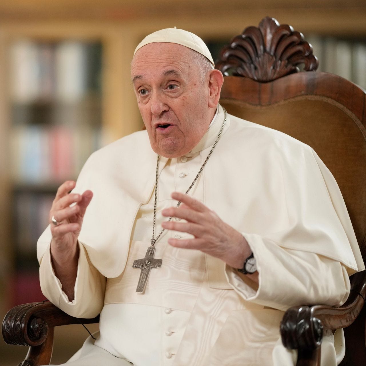 Pope Francis Says Criminalizing Homosexuality Is Wrong - WSJ