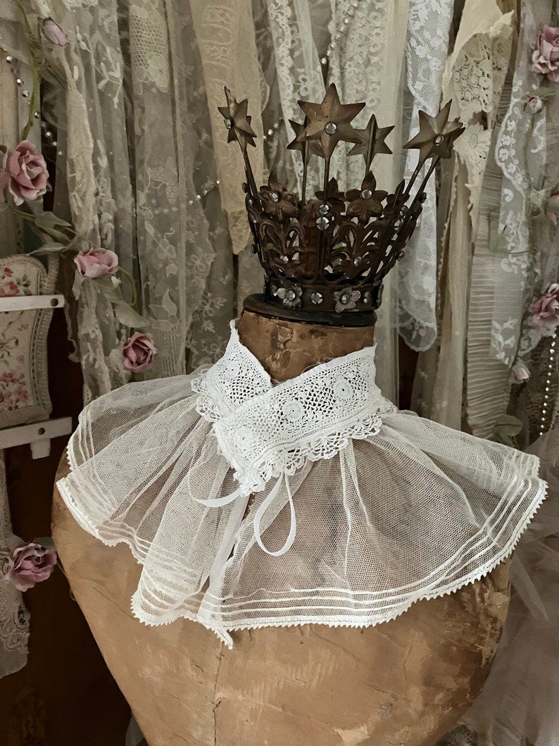 Antique Victorian Irish lace and tulle dress ruff, Antique Lace collar image 3