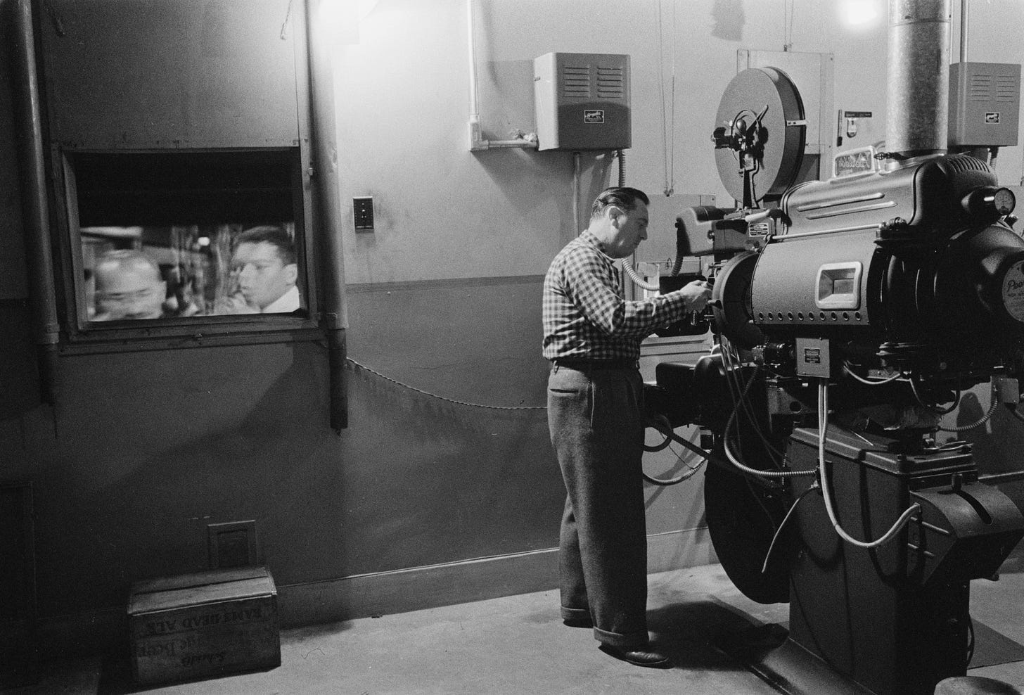 5 Minutes With: A Projectionist - The Digest