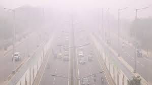 News updates: Dense fog in Delhi, city ...