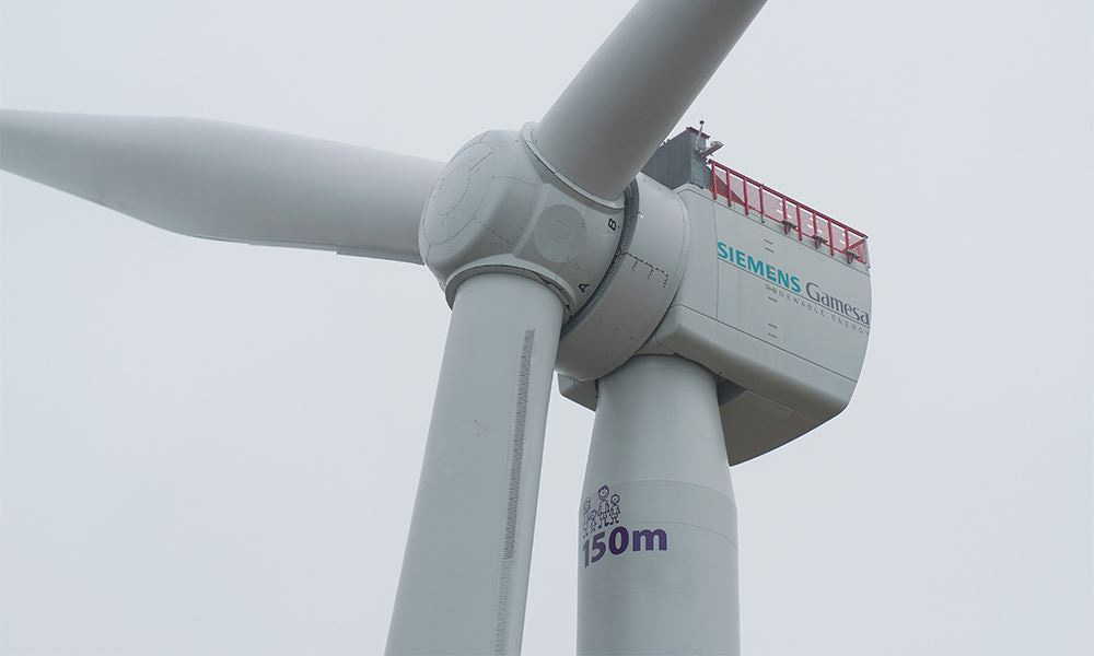 The 14-236 DD prototype of Siemens Gamesa's largest wind turbine is now  fully installed