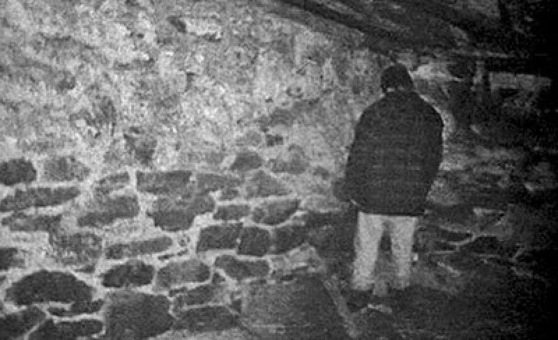 blair witch project creepy basement scene