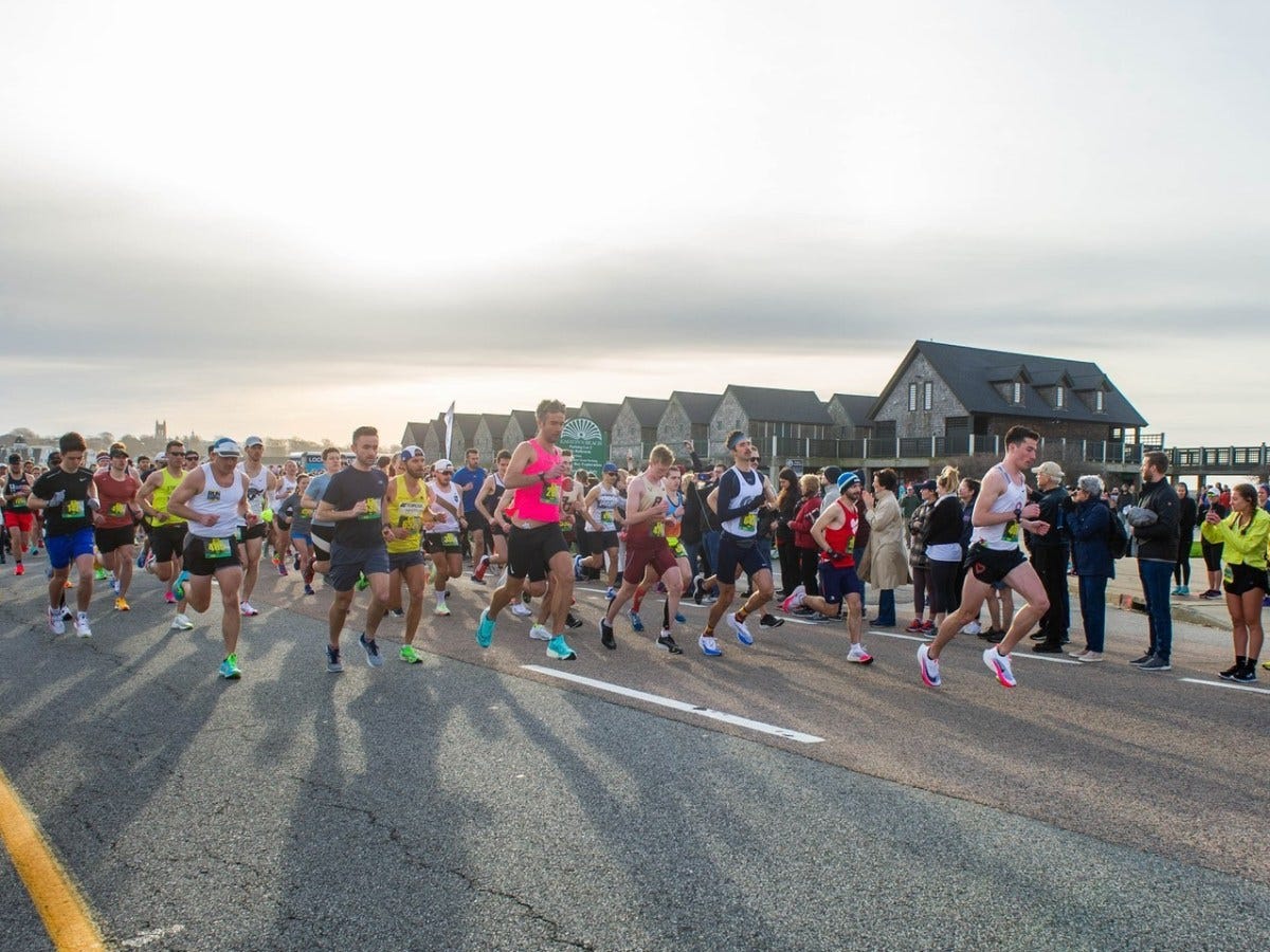 More than 3000 Runners take part in Newport Rhode Races Marathon, Half Marathon and 5K