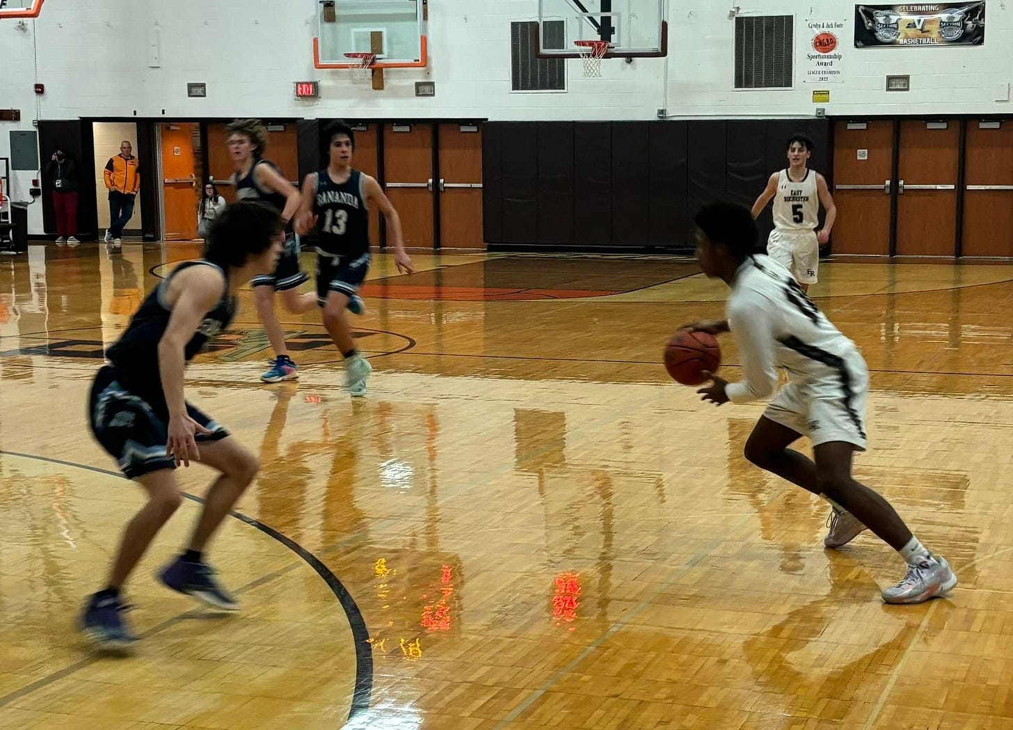MONDAY HS BASKETBALL REPORT: East Rochester boys top Gananda to win Wayne  County title; Palmyra-Macedon girls fall short against Hornell - Gracia News